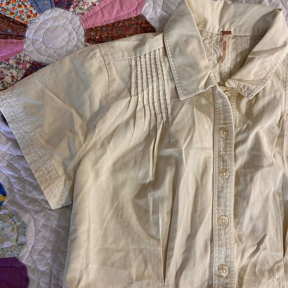 Free People Keep It Crisp Shortall in Jack Rabbit Medium - Picture 2 of 11